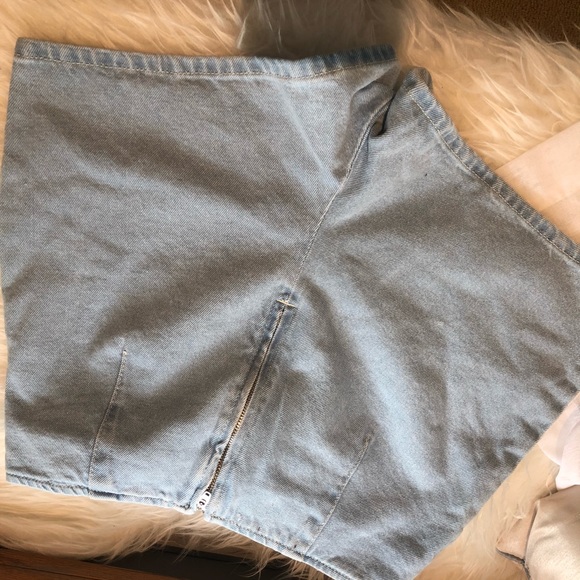 BDG plaid jean shorts - Picture 3 of 3